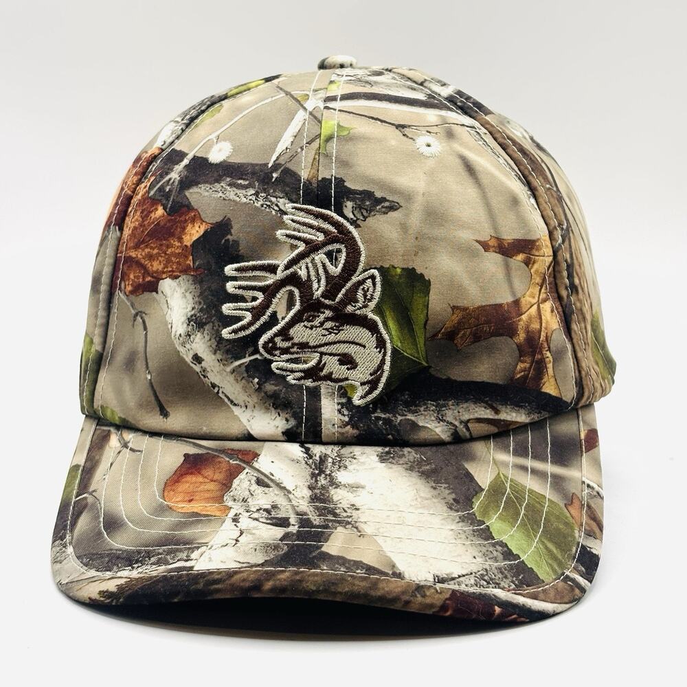 Legendary Whitetails Camo Hat Deer Logo Fitted Size M/L Hunting Cap